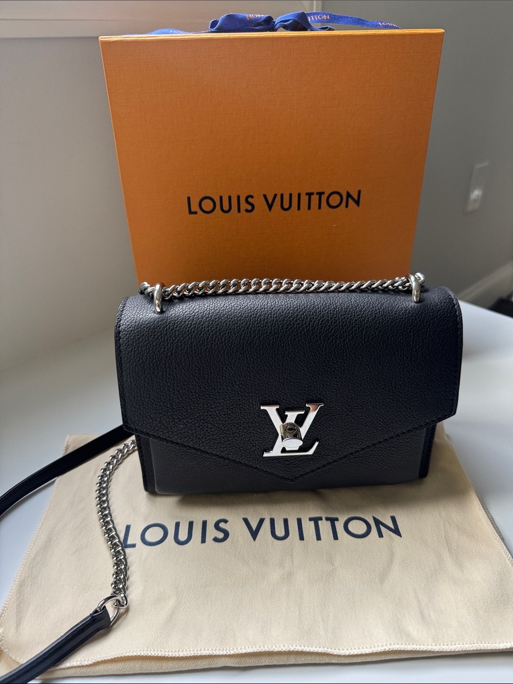 Louis Vuitton Black Leather Chain Crossbody Bag